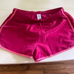 Members Mark active running shorts, size L
